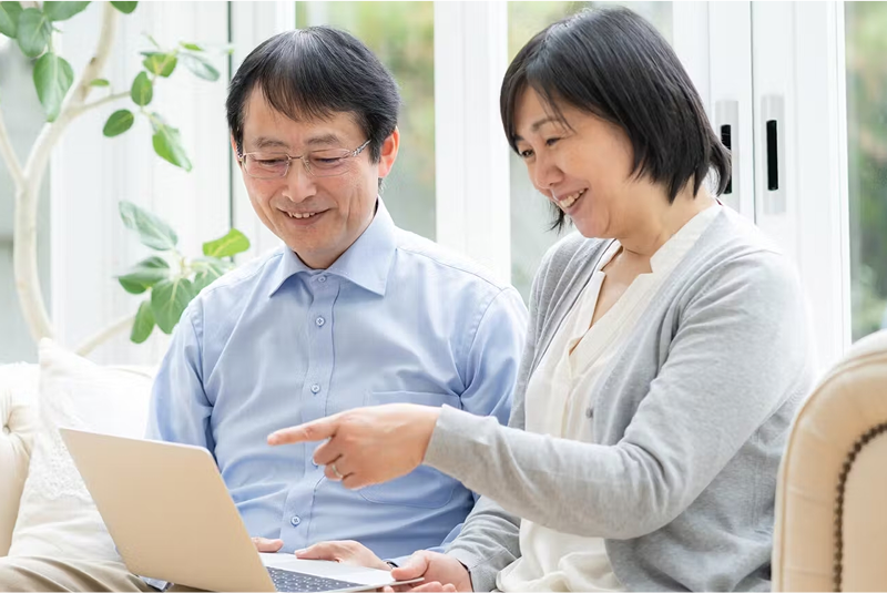 画像：家族で話し合う様子